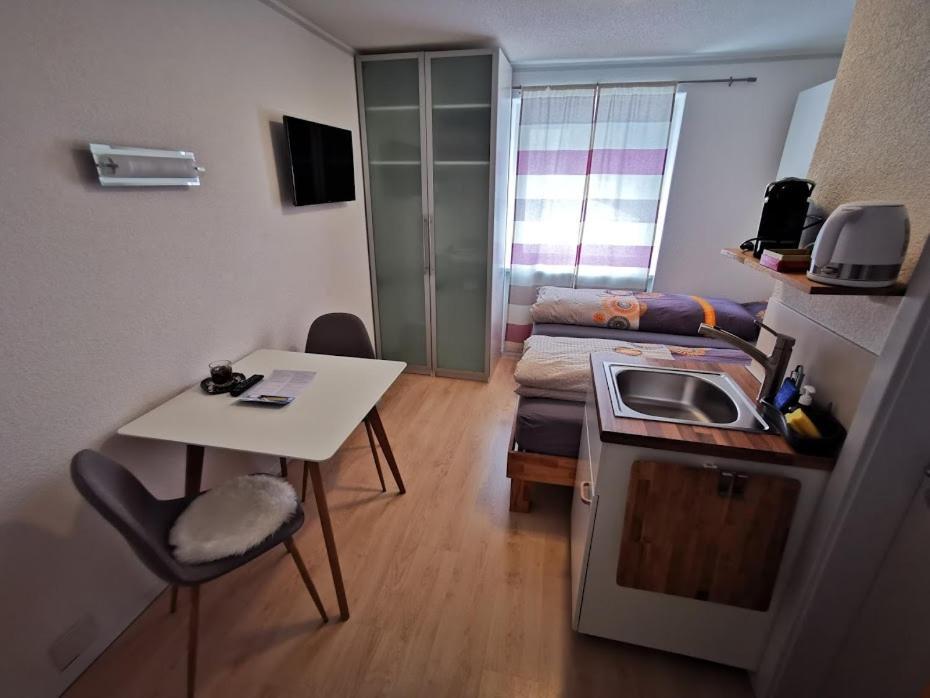 לויקרבאד Apartments Haus Quelle מראה חיצוני תמונה